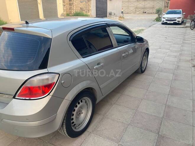 Opel Astra-3