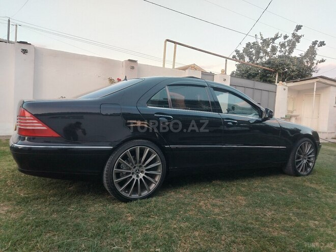 Mercedes S 320-4