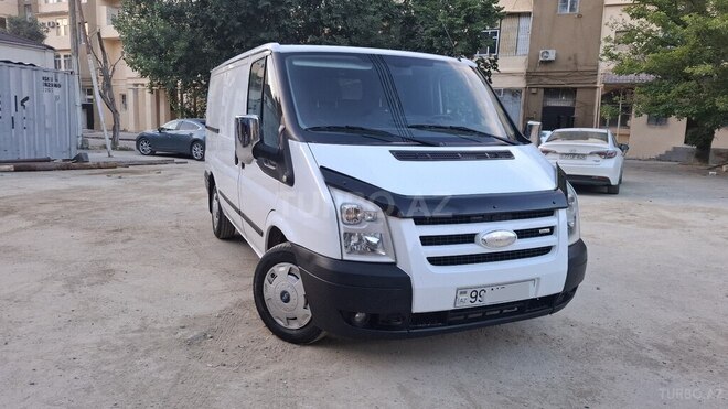 Ford Transit-1