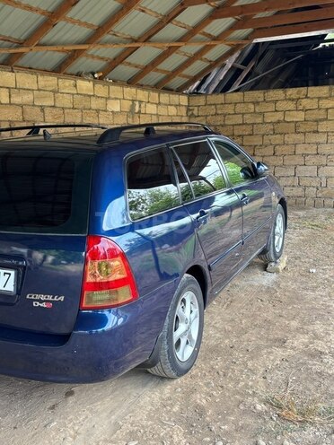 Toyota Corolla-4