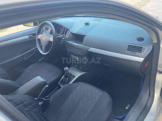 Opel Astra-7