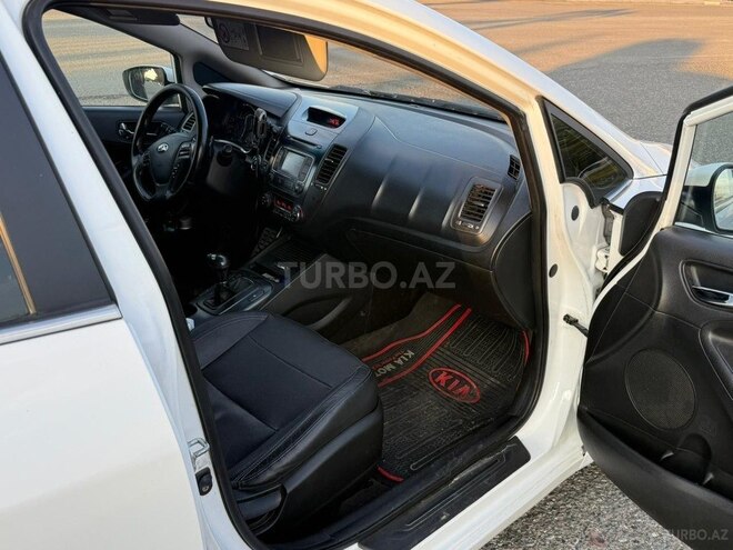 Kia Cerato-7