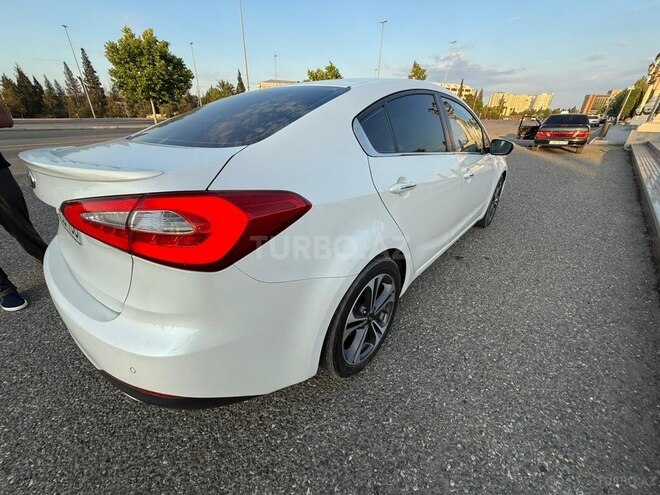 Kia Cerato-8