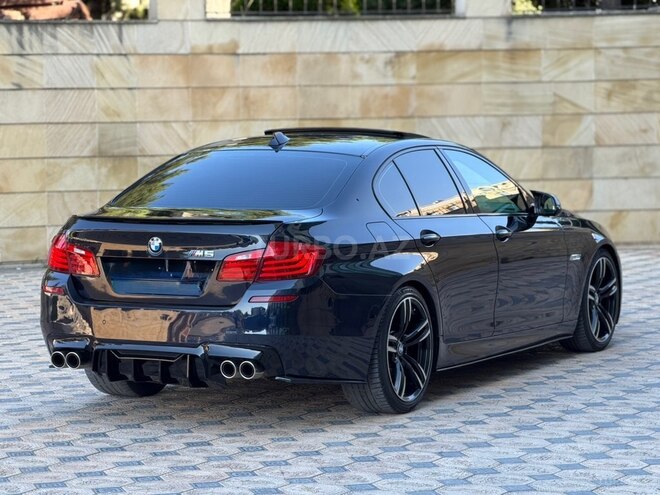 BMW 528-9