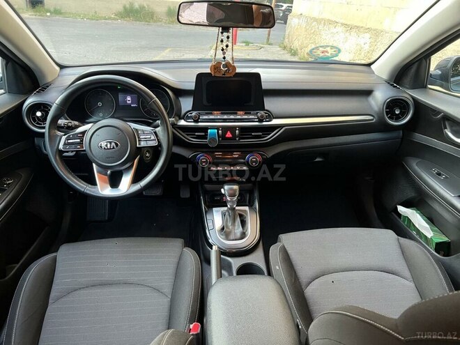 Kia Forte-7