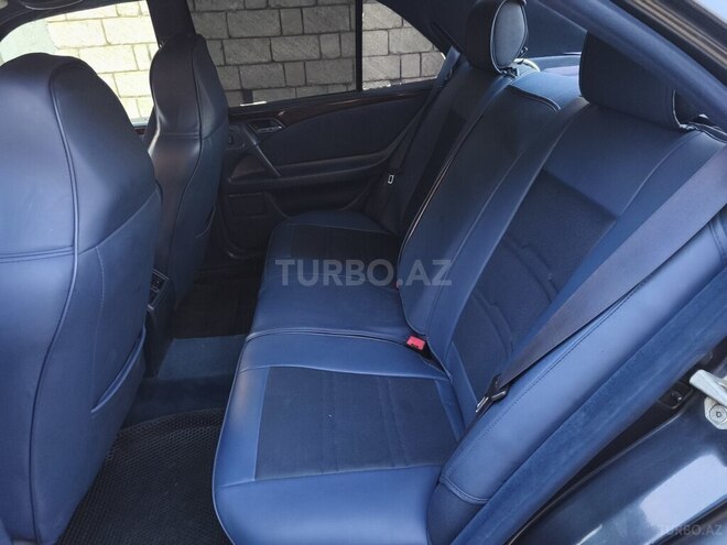 Mercedes E 200-6