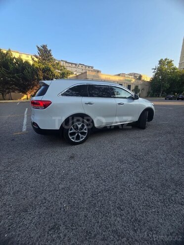 Kia Sorento-7