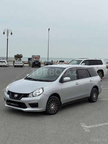 Nissan AD-2