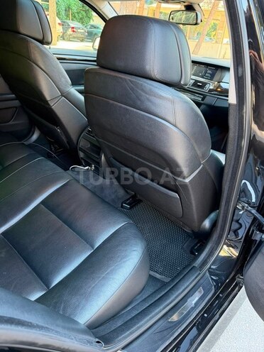 BMW 528-11