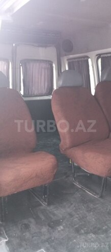 Ford Transit-6