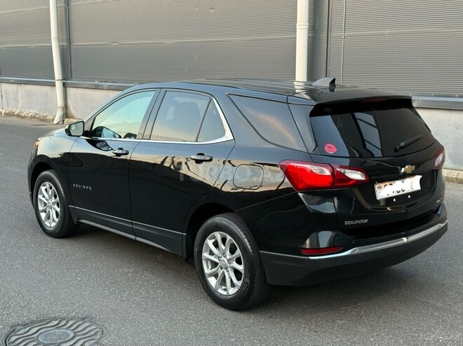 Chevrolet Equinox-8