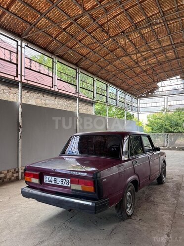 LADA (VAZ) 2107-2