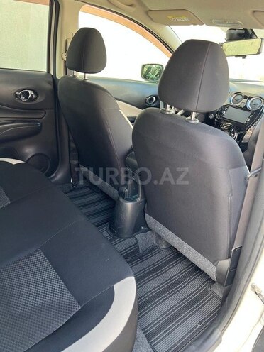 Nissan Note-17