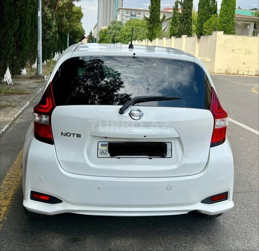 Nissan Note-4