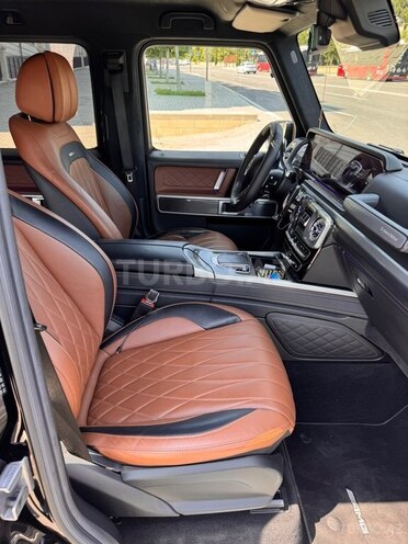 Mercedes G 63 AMG-10