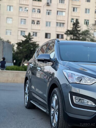 Hyundai Santa Fe-3