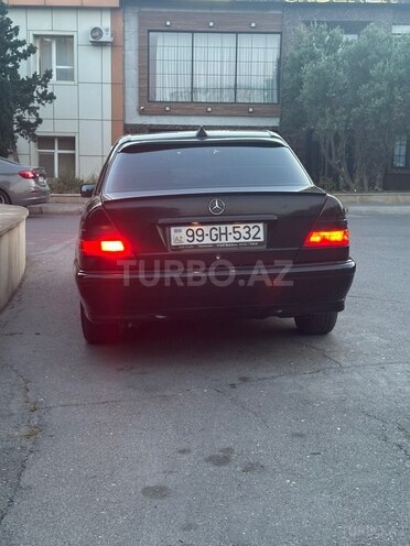 Mercedes C 180-6