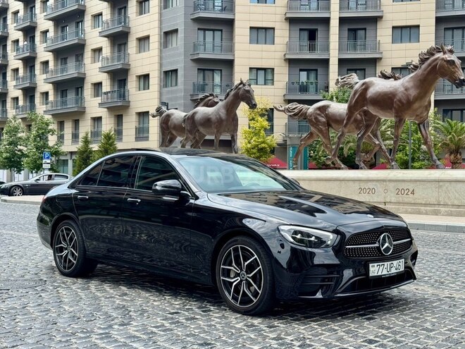 Mercedes E 300 de-3