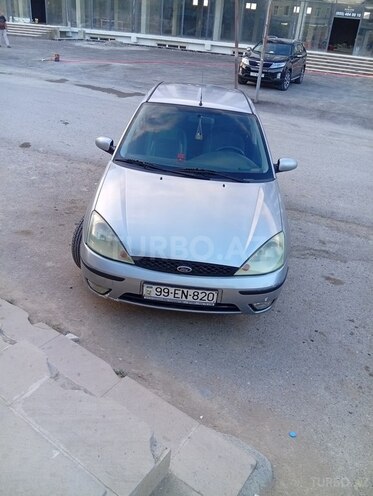 Ford Focus-1