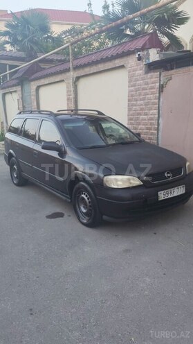 Opel Astra-11