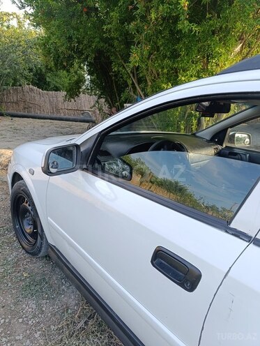 Opel Astra-8
