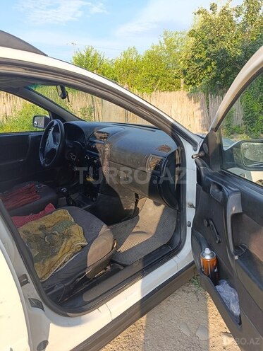 Opel Astra-11