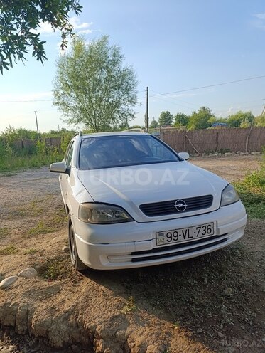 Opel Astra-1