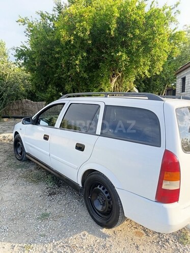 Opel Astra-3