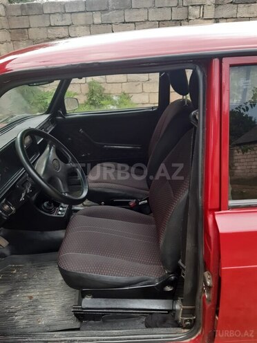 LADA (VAZ) 2104-2