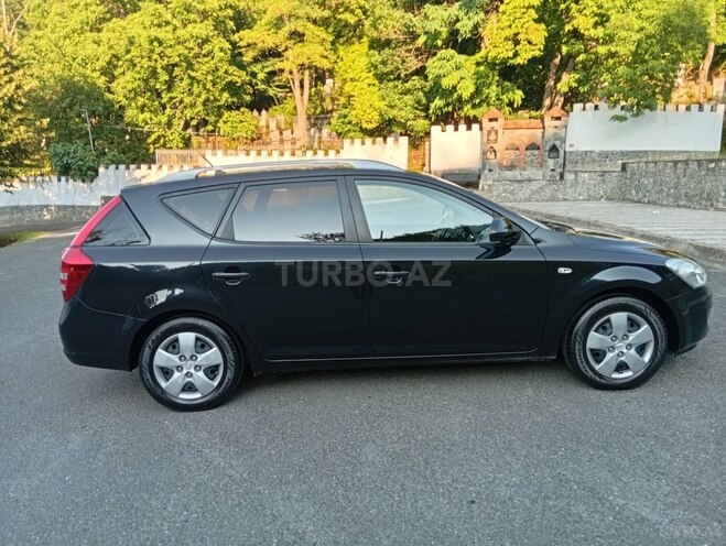 Kia Ceed SW-13