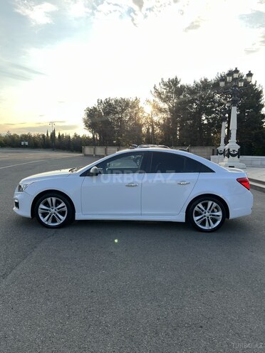 Chevrolet Cruze-6
