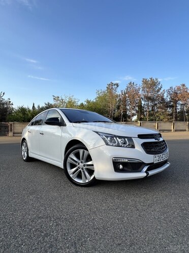 Chevrolet Cruze-13