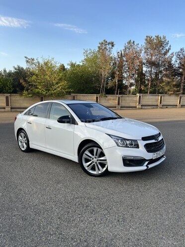 Chevrolet Cruze-12