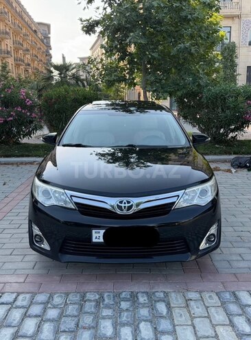 Toyota Camry-1