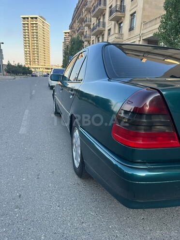 Mercedes C 180-5
