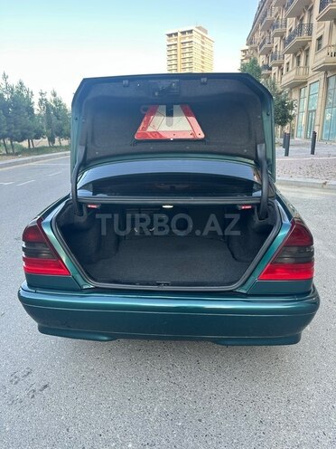 Mercedes C 180-7