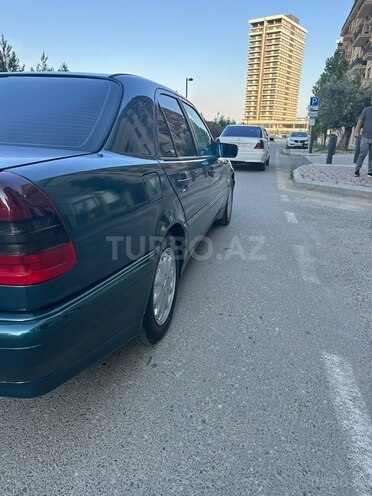 Mercedes C 180-2