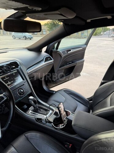 Ford Fusion (North America)-10