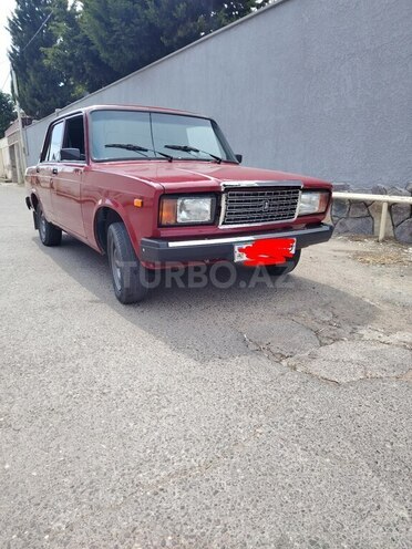 LADA (VAZ) 2107-1