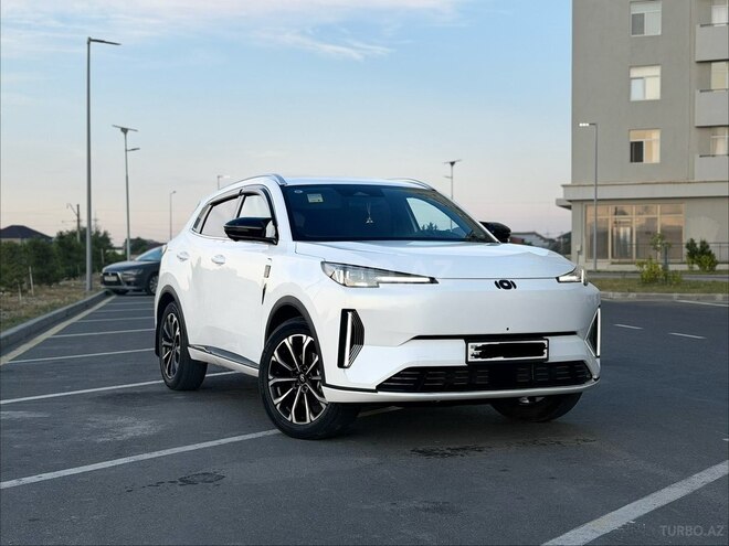 Changan Qiyuan Q05-3