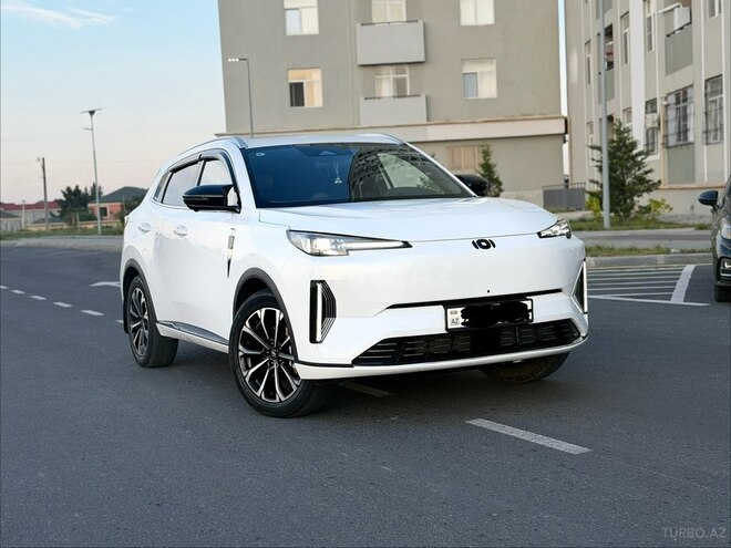 Changan Qiyuan Q05-5