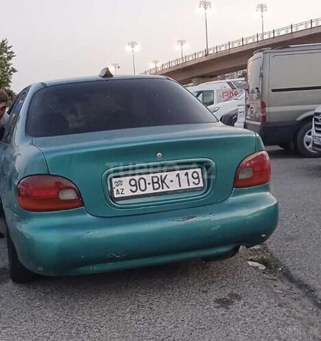 Hyundai Accent-6