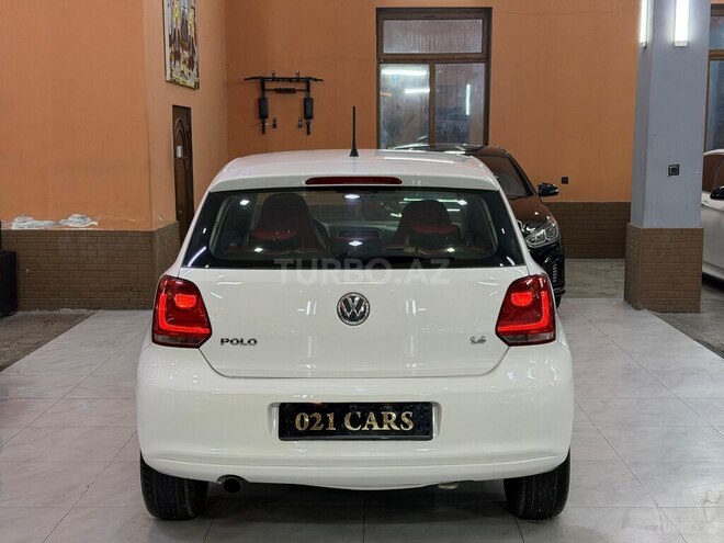 Volkswagen Polo-17