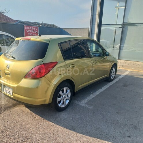 Nissan Tiida-7