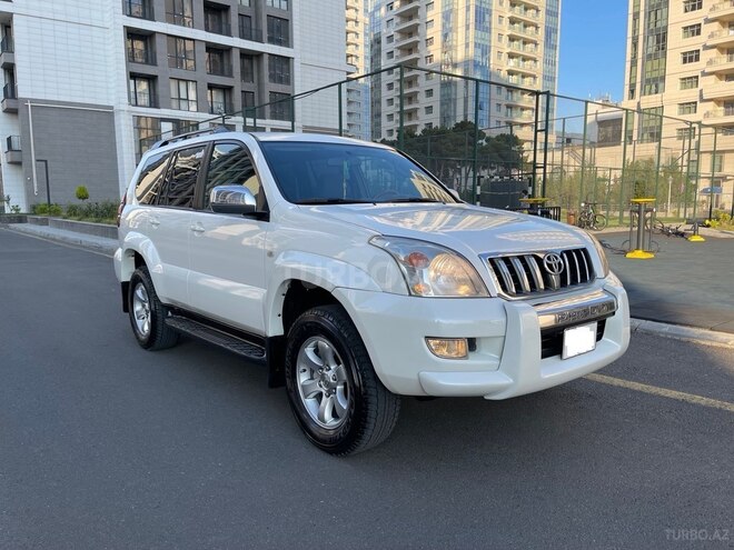 Toyota Land Cruiser Prado-5