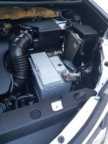 Toyota RAV4-7