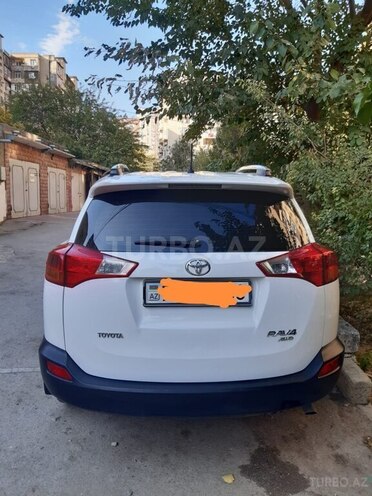 Toyota RAV4-2