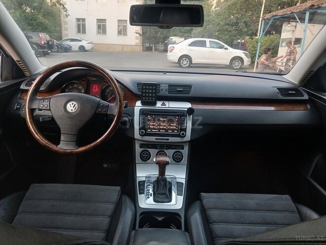 Volkswagen Passat-13
