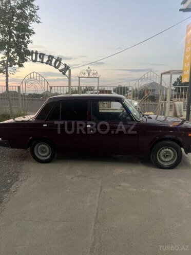 LADA (VAZ) 2107-4