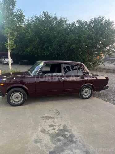LADA (VAZ) 2107-5